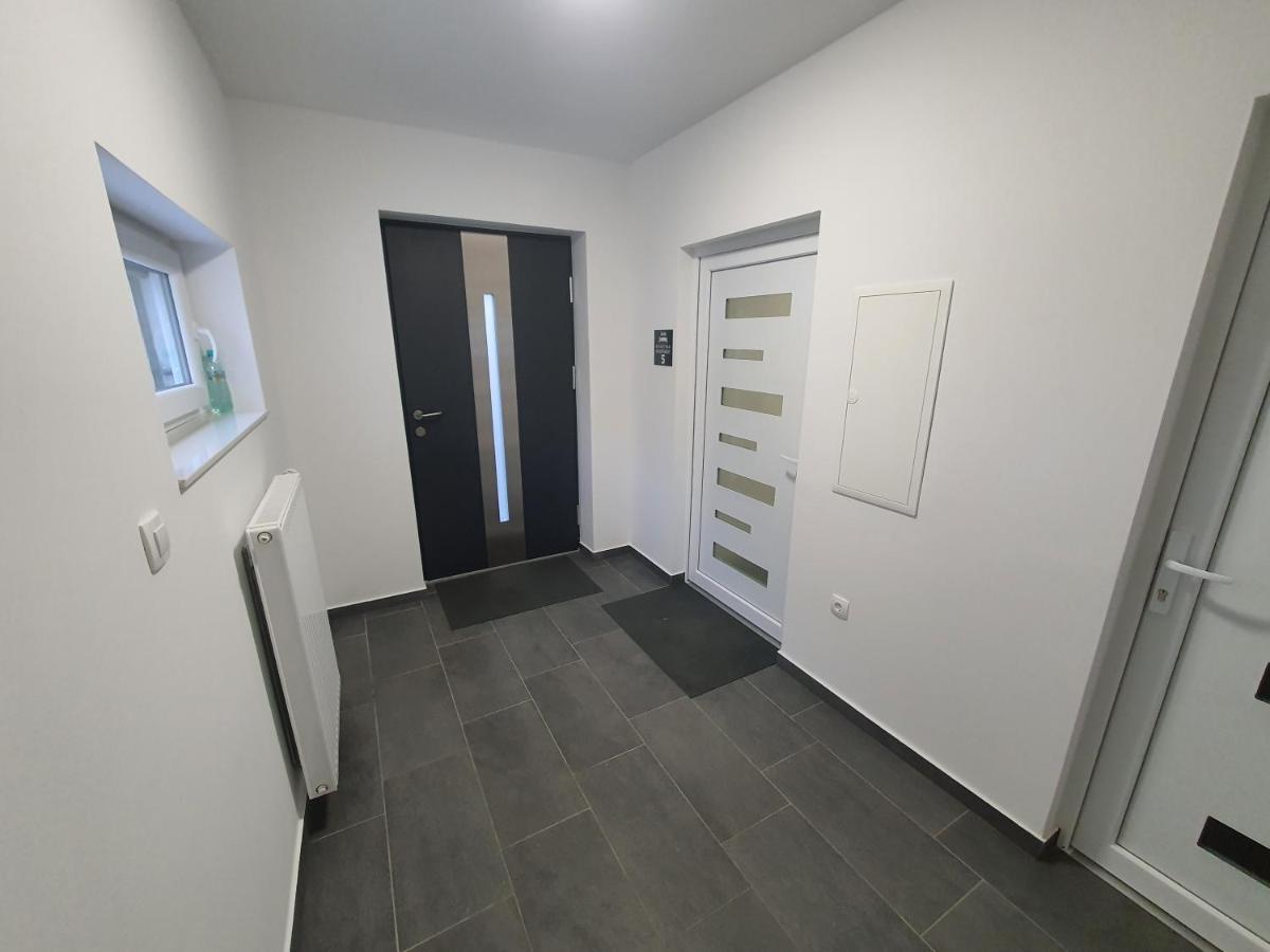 מריבור Apartment Selih מראה חיצוני תמונה